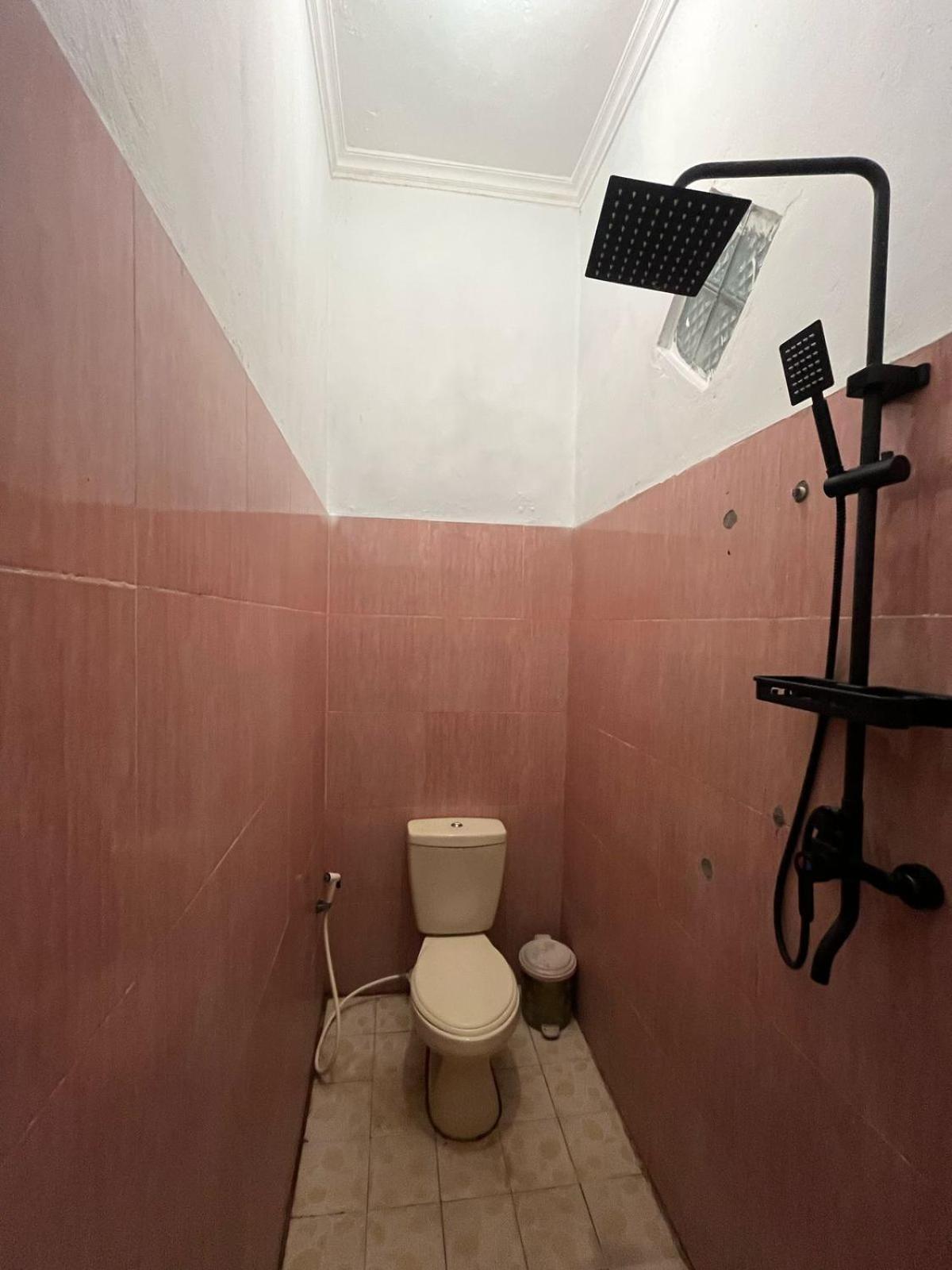 Roby Homestay Kuta  Habitación foto